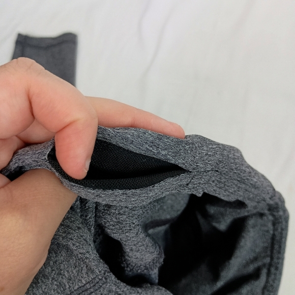 2/$30 REEBOX Gray Athletic Leggings(#1,194) - Picture 5 of 6
